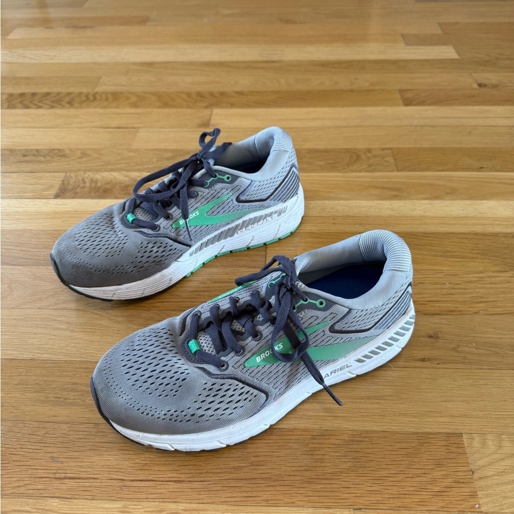 Brooks Ariel 20 Shoes Womens Size 9 medium (B) 1203151D076 Gray Sneakers Nice - Picture 7 of 11